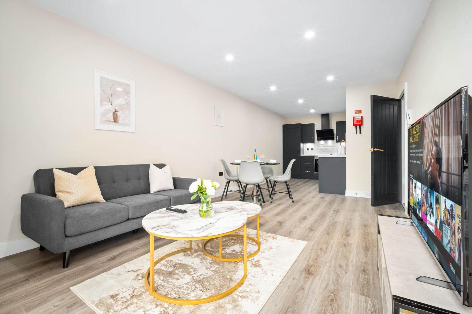 Brand New Luxury Apartment - 2 Bedroom - City Centre - Jq - Wifi - Netflix - 10Ah Birmingham Bagian luar foto
